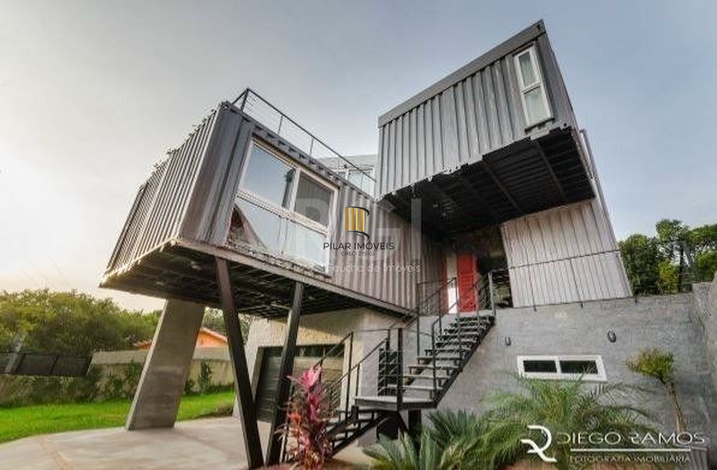 Casa 3 dormitórios no bairro Teresópolis