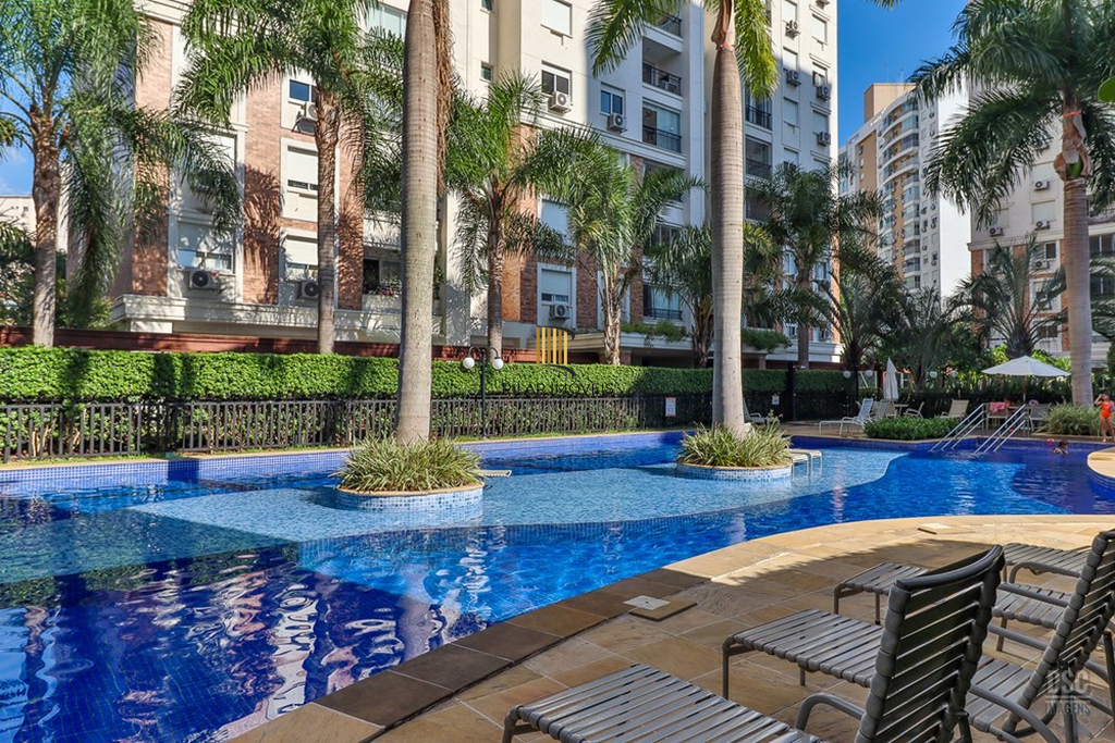 Apartamento 3 dormitórios no bairro Passo da Areia