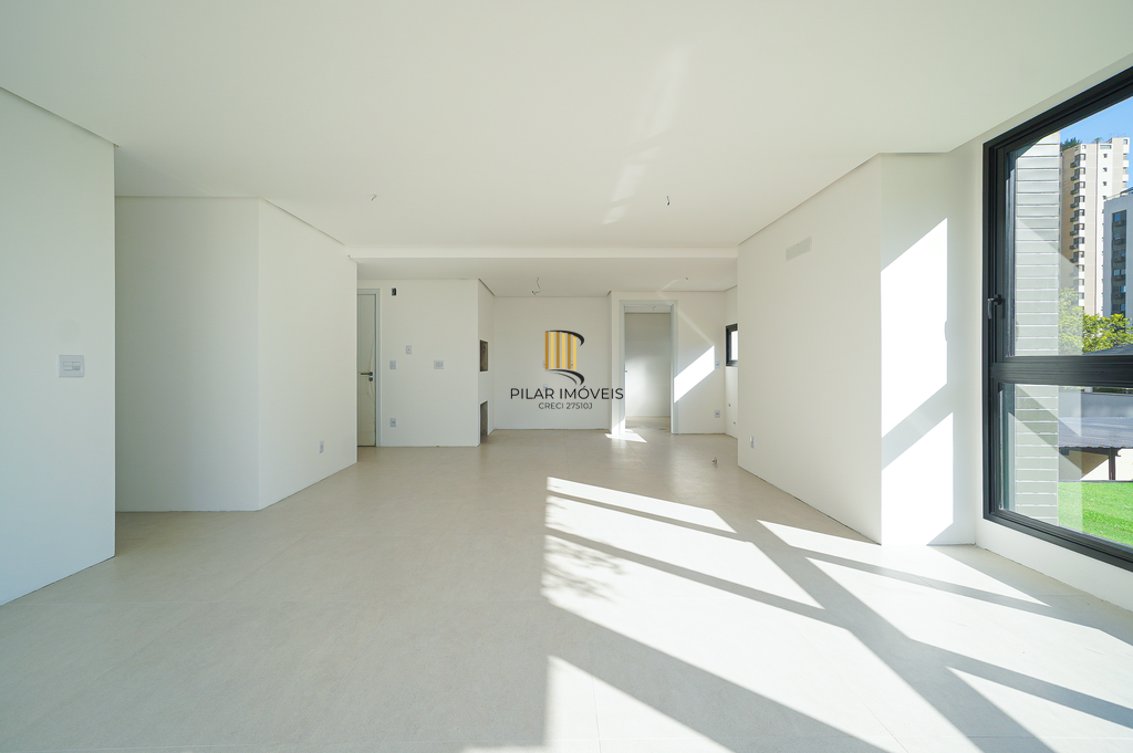 Apartamento 3 dormitórios no bairro Mont Serrat