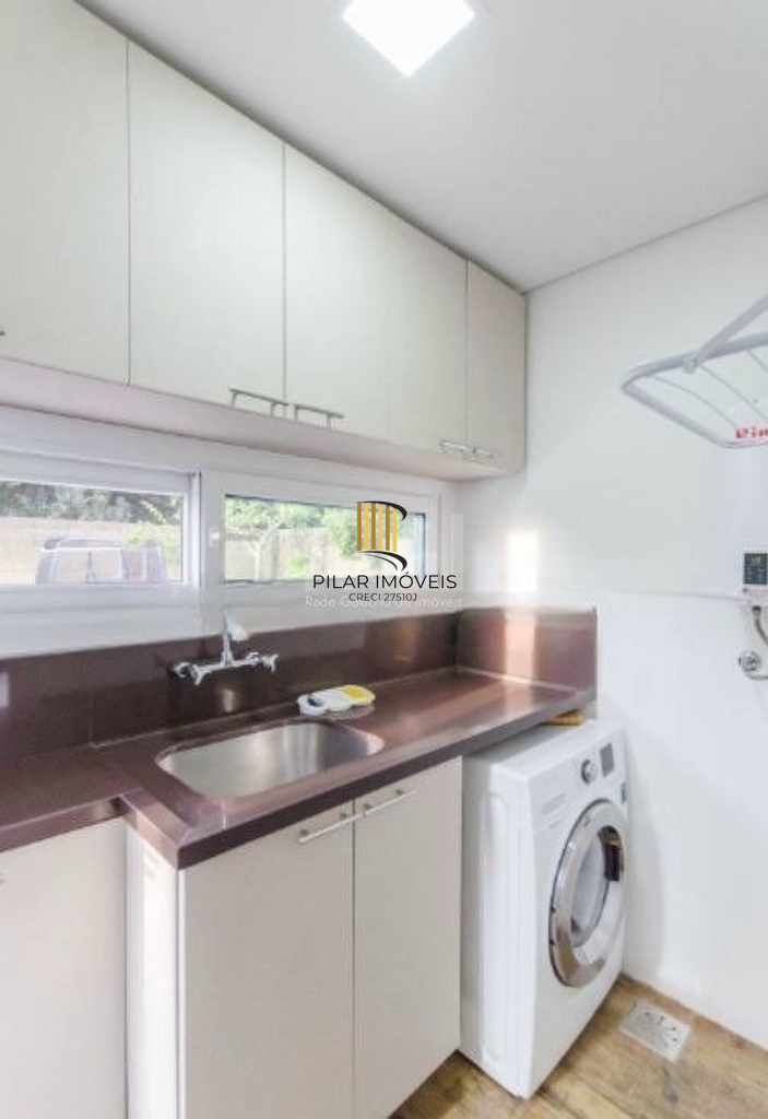 Casa 3 dormitórios no bairro Teresópolis