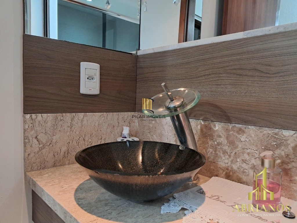 Cobertura 3 dormitórios no bairro Menino Deus