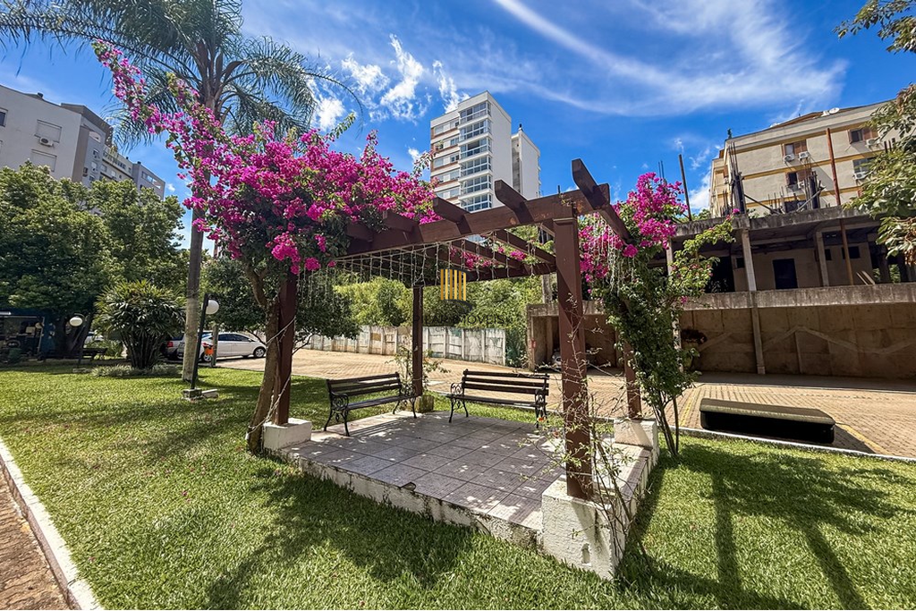 Apartamento 2 dormitórios no bairro Centro