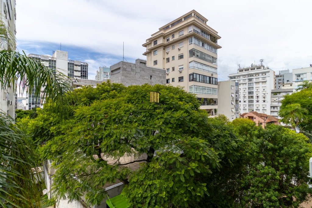 Apartamento 3 dormitórios no bairro Moinhos de Vento