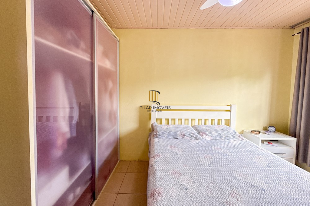 Casa 3 dormitórios no bairro Igara