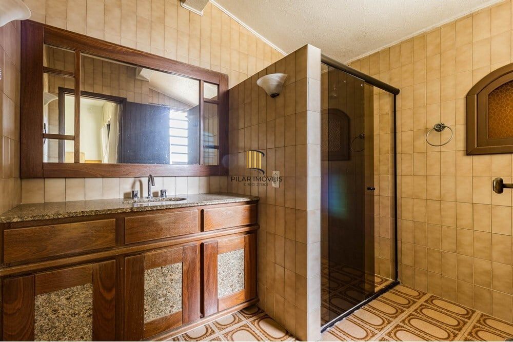 Casa 4 dormitórios no bairro Jardim Lindóia