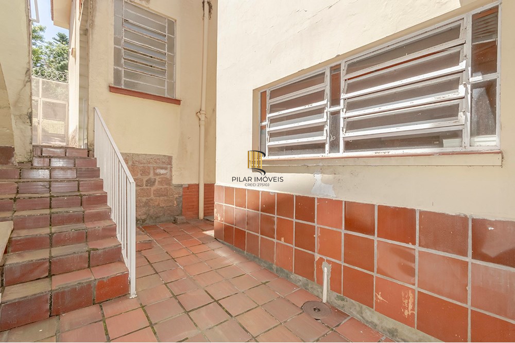 Casa 3 dormitórios no bairro Menino Deus