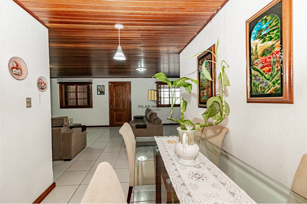 Casa 4 dormitórios no bairro Jardim Itu Sabará