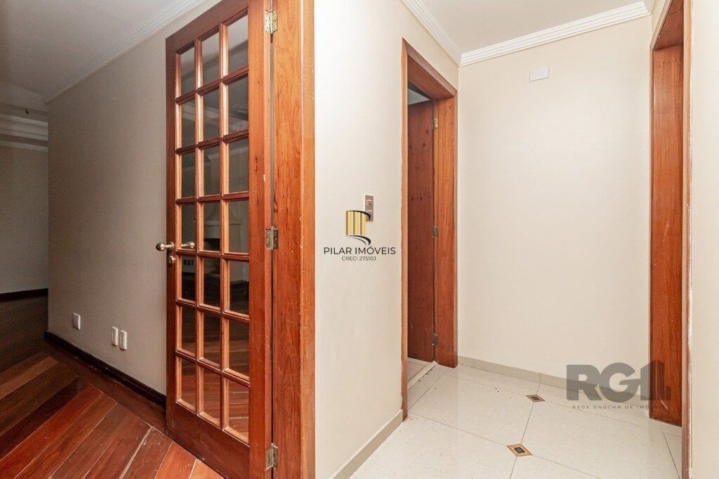 Apartamento 3 dormitórios no bairro Menino Deus