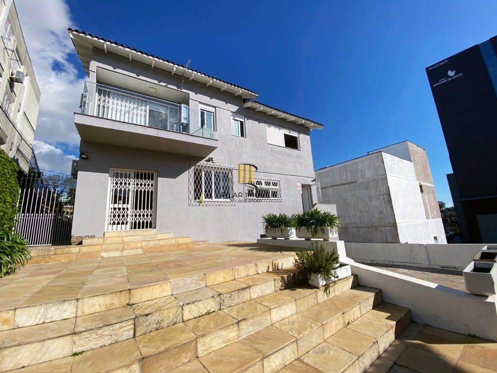 Casa 3 dormitórios no bairro Teresópolis