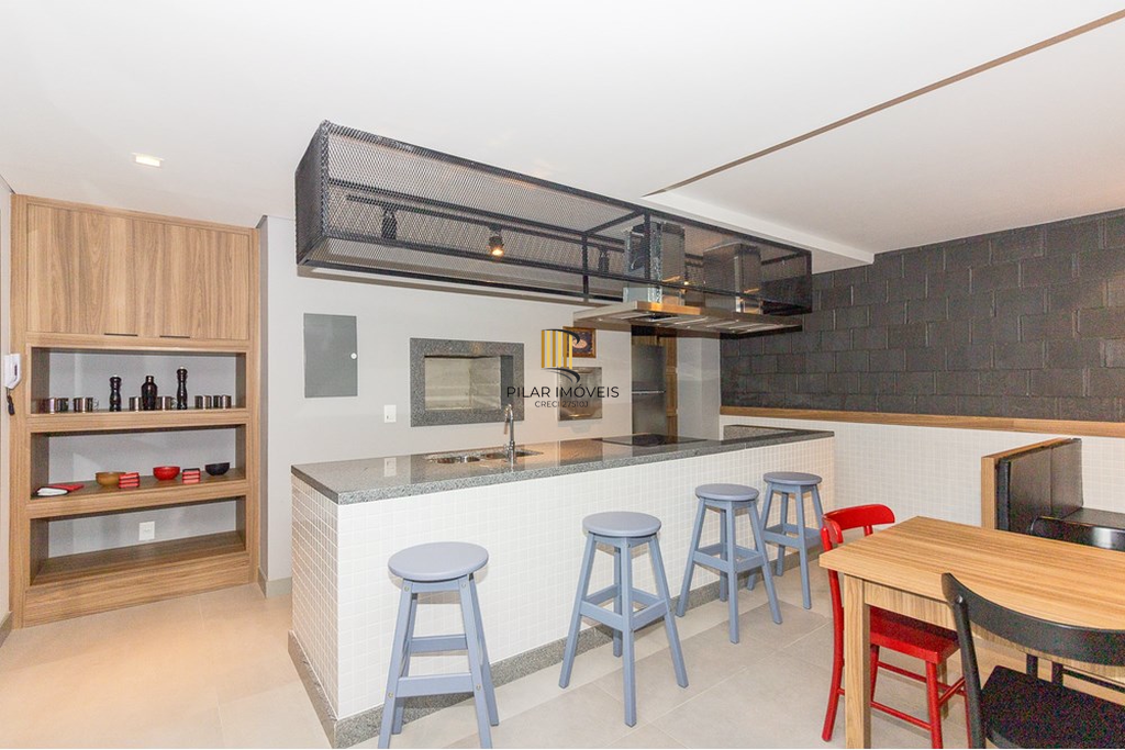 Apartamento 2 dormitórios no bairro Santana