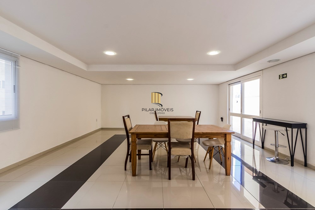 Apartamento 2 dormitórios no bairro Menino Deus