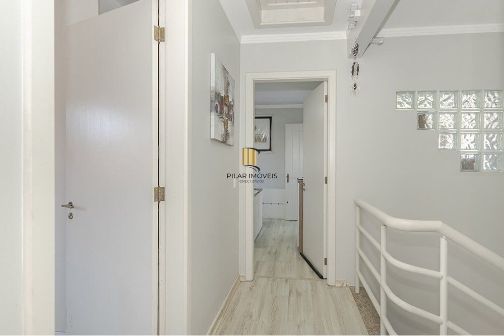 Casa 3 dormitórios no bairro Espírito Santo