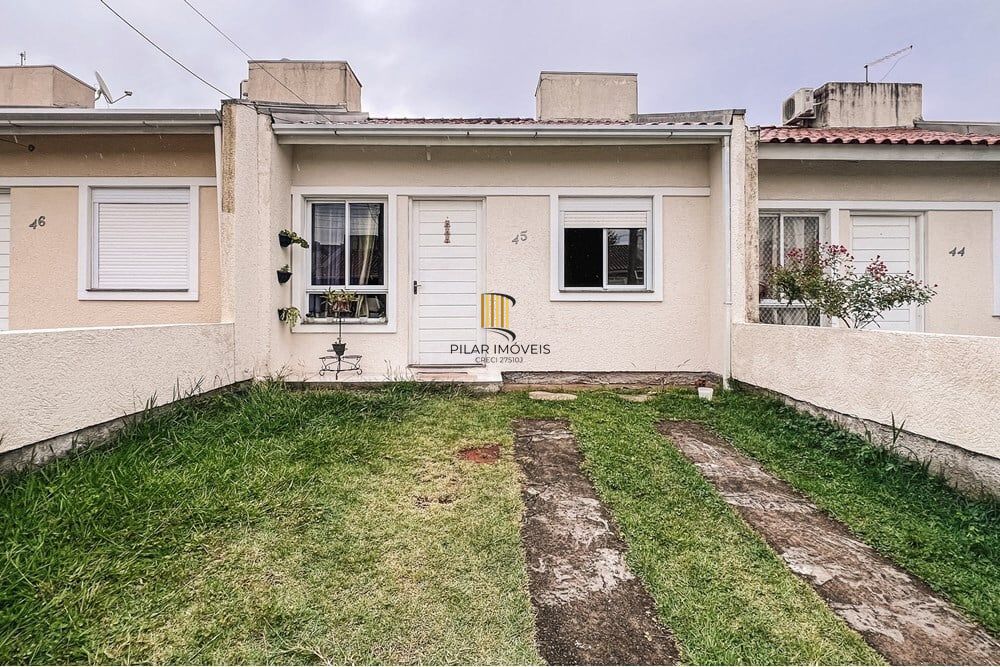 Casa de Condomínio 2 dormitórios no bairro Olaria