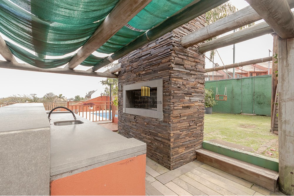 Casa de Condomínio 4 dormitórios no bairro Santa Tereza