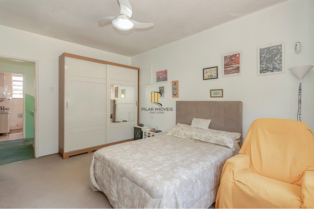 Casa 3 dormitórios no bairro Menino Deus