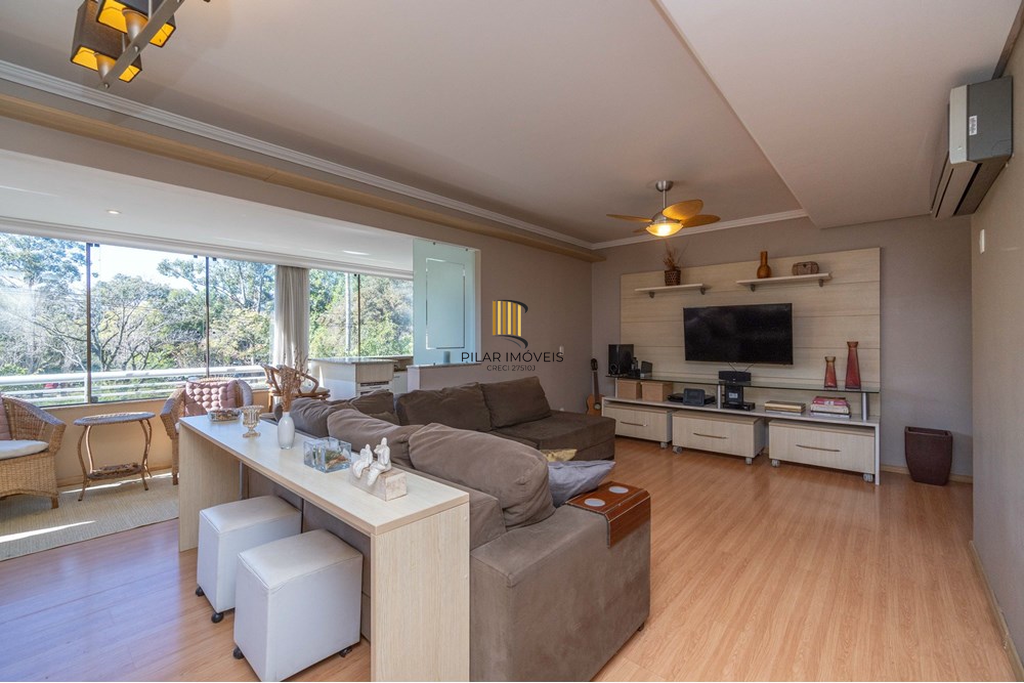 Apartamento 3 dormitórios no bairro Menino Deus