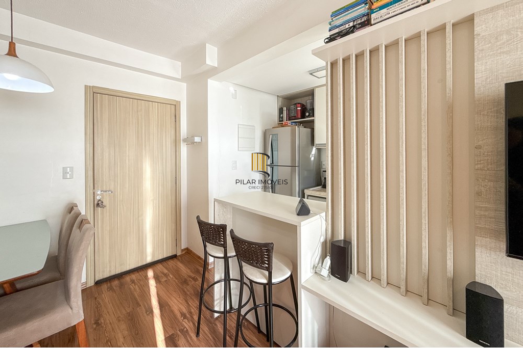 Apartamento 2 dormitórios no bairro Igara