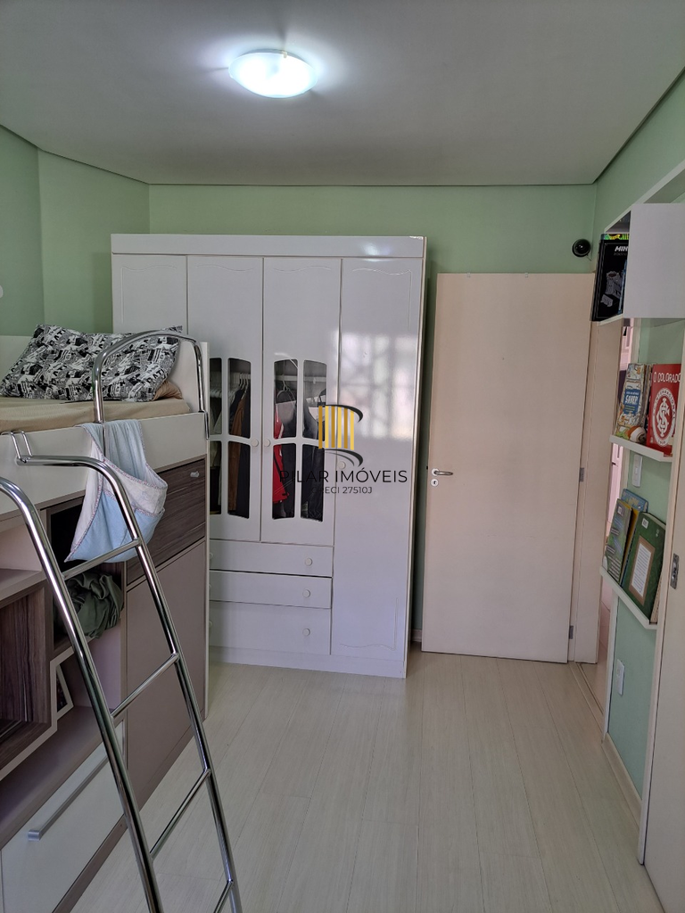 Casa 4 dormitórios no bairro Cristal