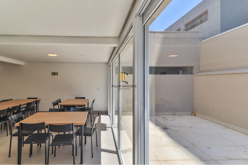 Apartamento 2 dormitórios no bairro Três Figueiras