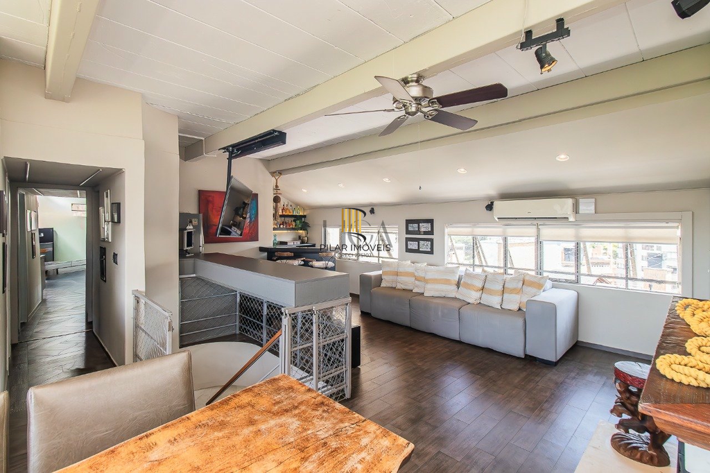 Cobertura 3 dormitórios no bairro Bela Vista