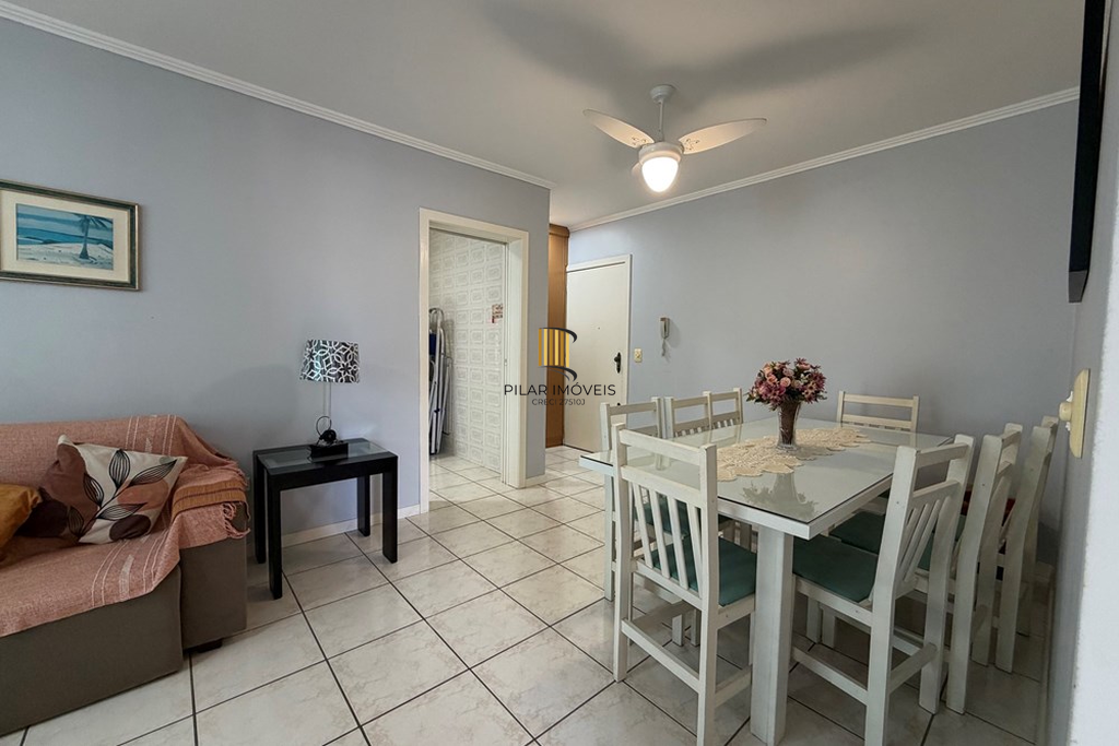 Apartamento 2 dormitórios no bairro Centro