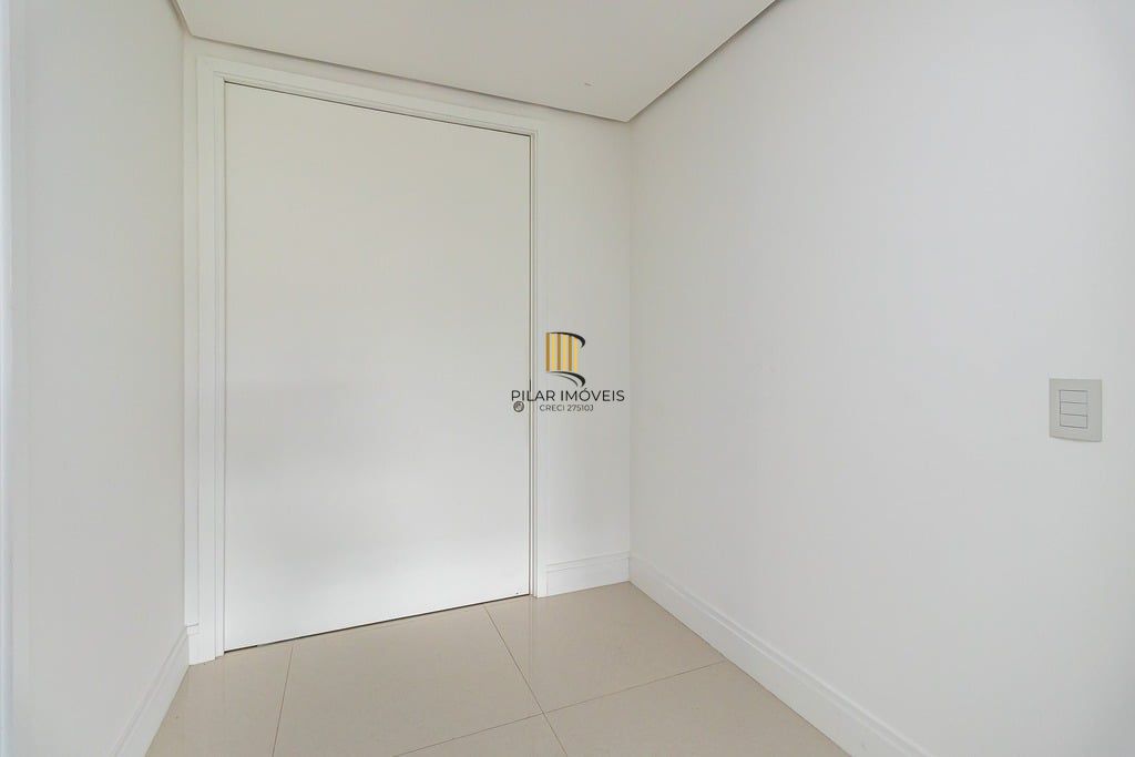 Apartamento 3 dormitórios no bairro Três Figueiras