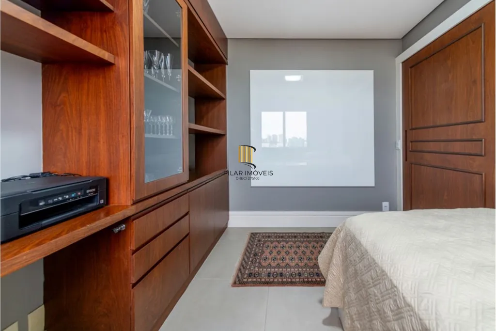 Apartamento 3 dormitórios no bairro Mont Serrat