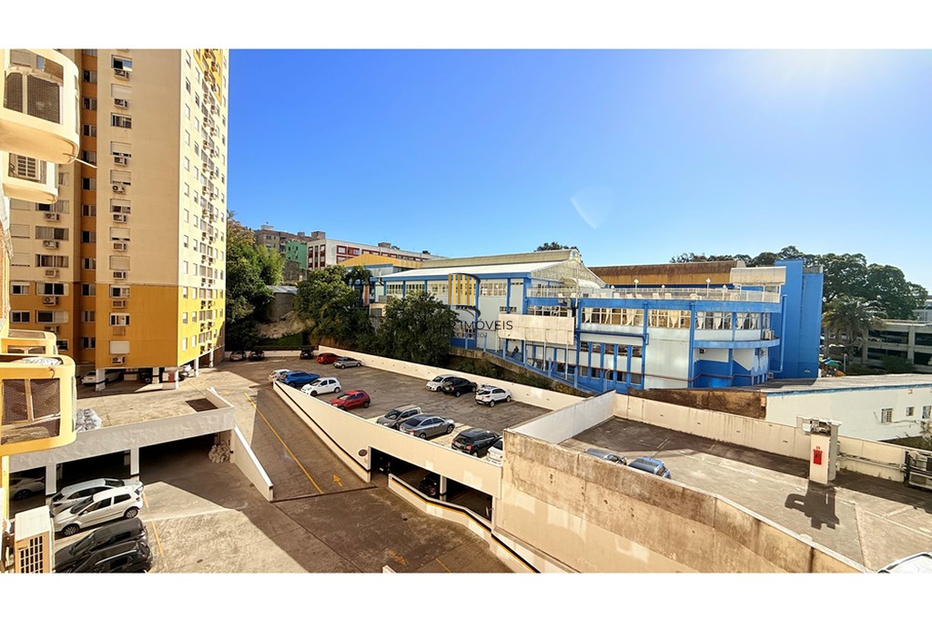 Apartamento 3 dormitórios no bairro Partenon