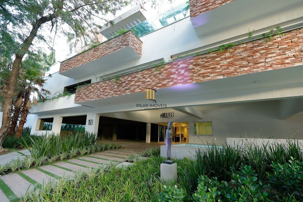 Apartamento 3 dormitórios no bairro Menino Deus