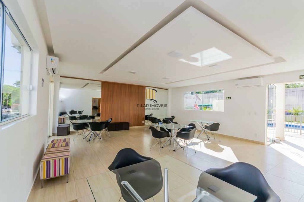 Apartamento 2 dormitórios no bairro Morro Santana