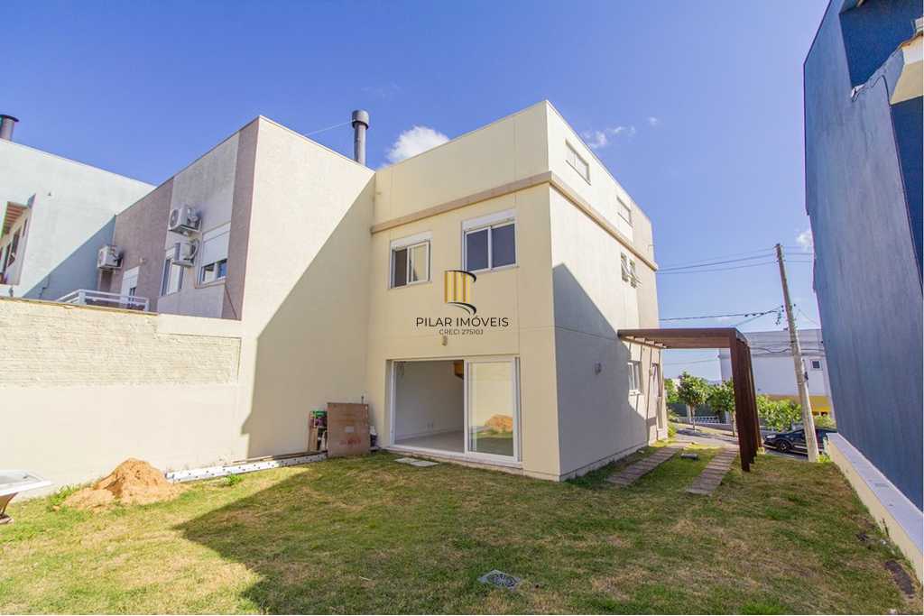 Casa de Condomínio 3 dormitórios no bairro Lomba do Pinheiro