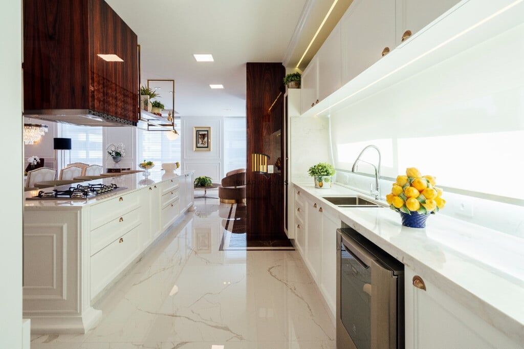 Apartamento 4 dormitórios no bairro Navegantes