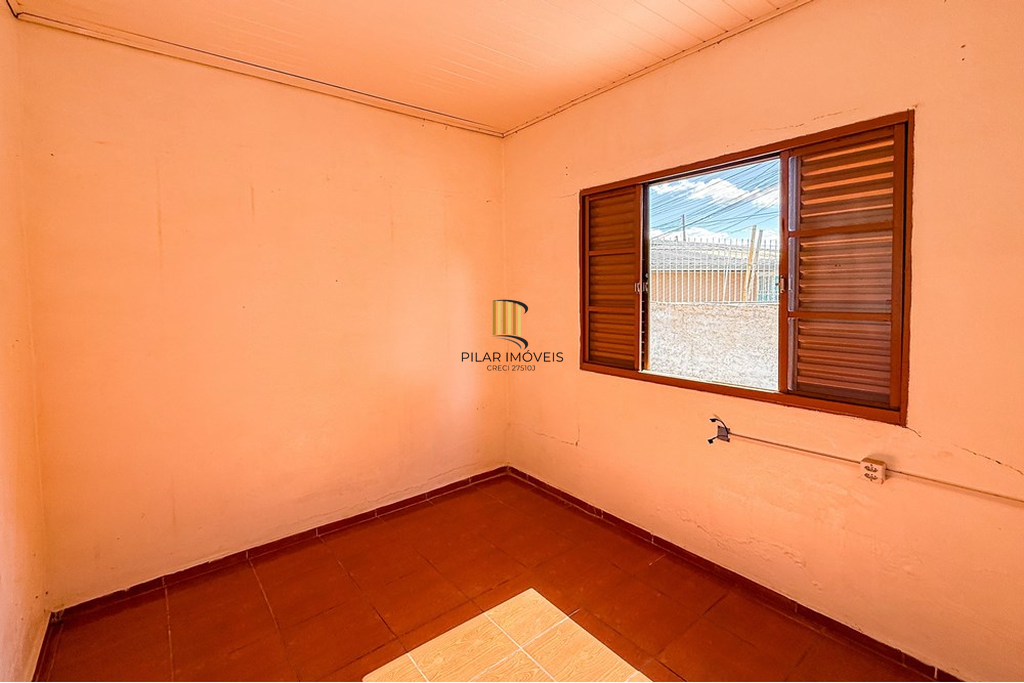 Casa 4 dormitórios no bairro Capão da Cruz