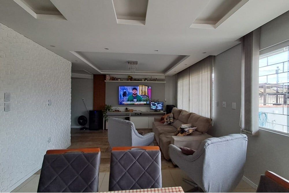 Casa 3 dormitórios no bairro Americana
