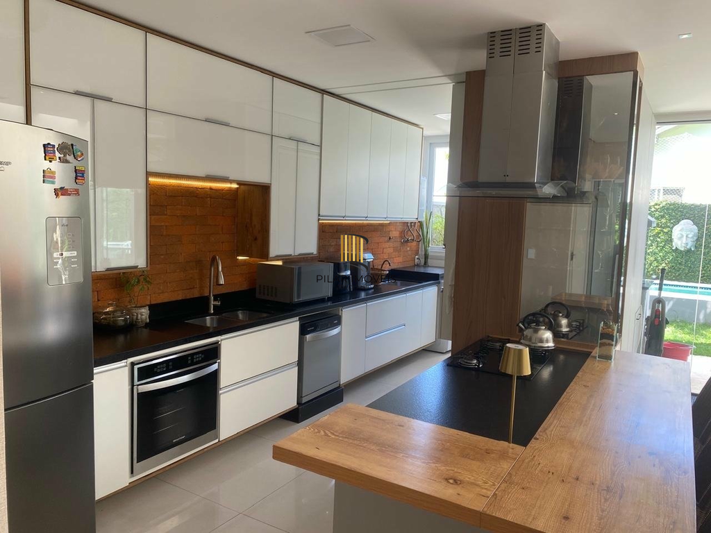 Casa de Condomínio 3 dormitórios no bairro Passo das Pedras