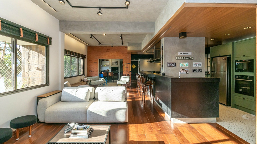 Apartamento 3 dormitórios no bairro Moinhos de Vento