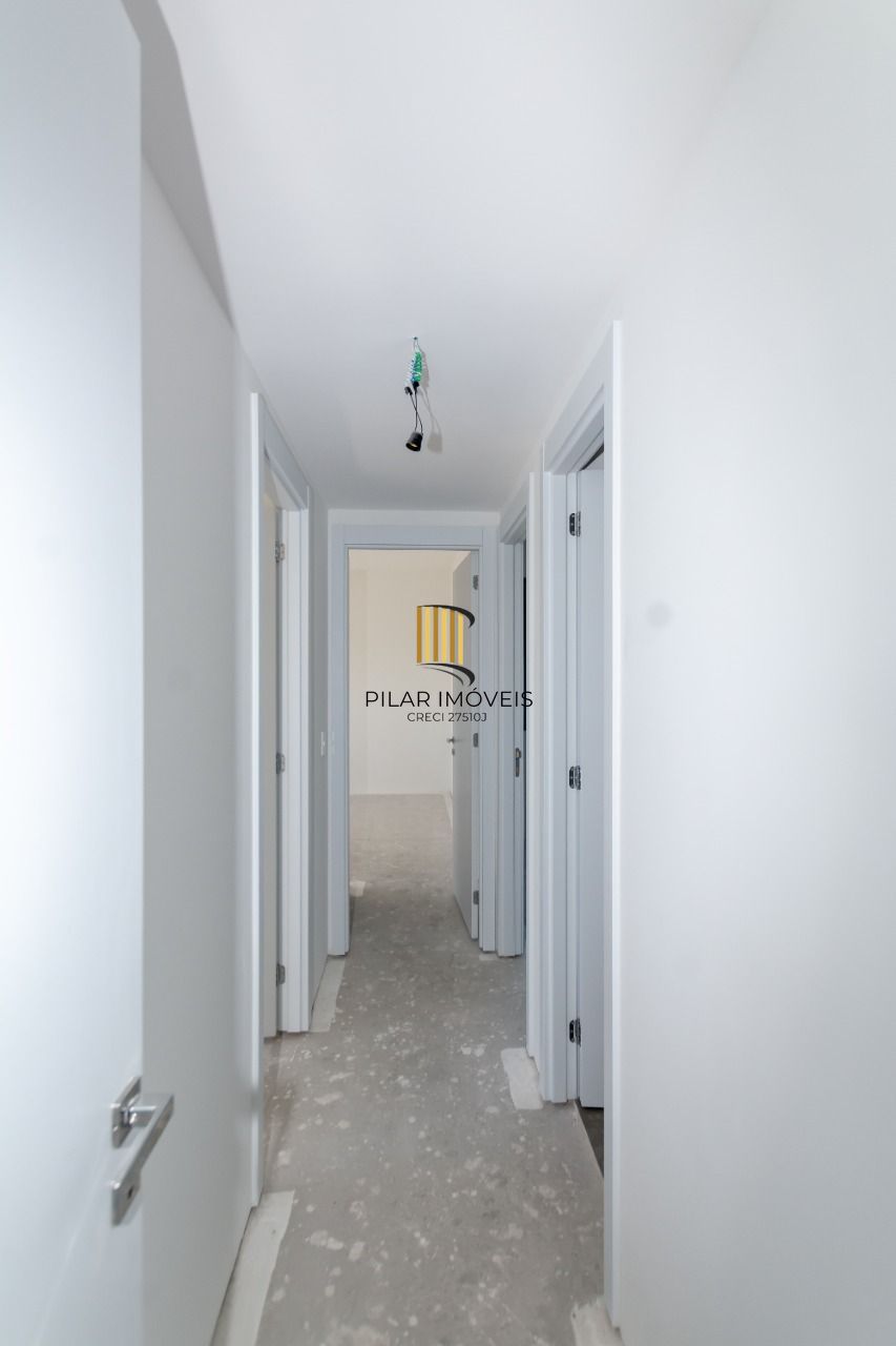 Apartamento 3 dormitórios no bairro Petrópolis