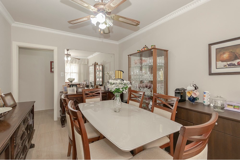 Apartamento 3 dormitórios no bairro Menino Deus