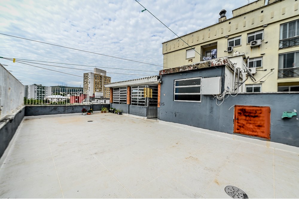 Apartamento 2 dormitórios no bairro Santana