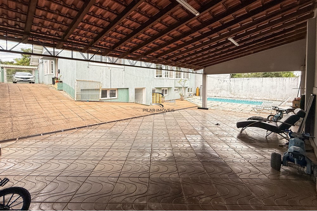 Casa 6 dormitórios no bairro Nossa Senhora das Graças