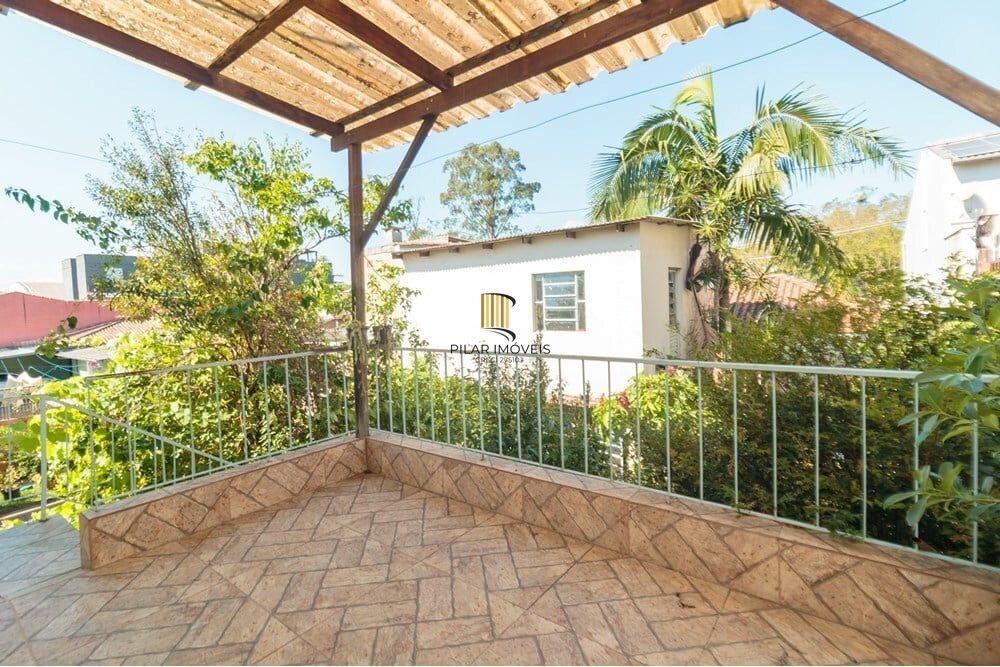 Casa 3 dormitórios no bairro Santa Maria Goretti