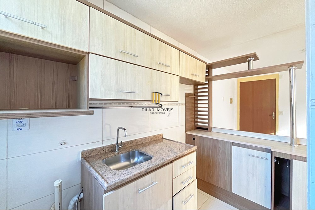 Apartamento 2 dormitórios no bairro Campo Novo