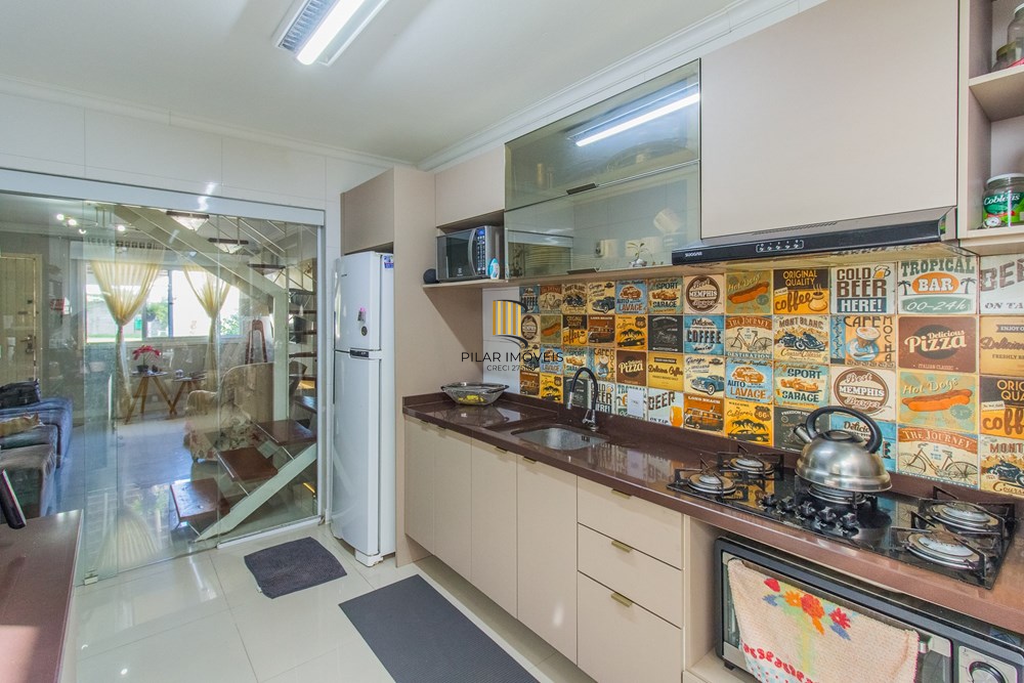 Casa 2 dormitórios no bairro Fátima