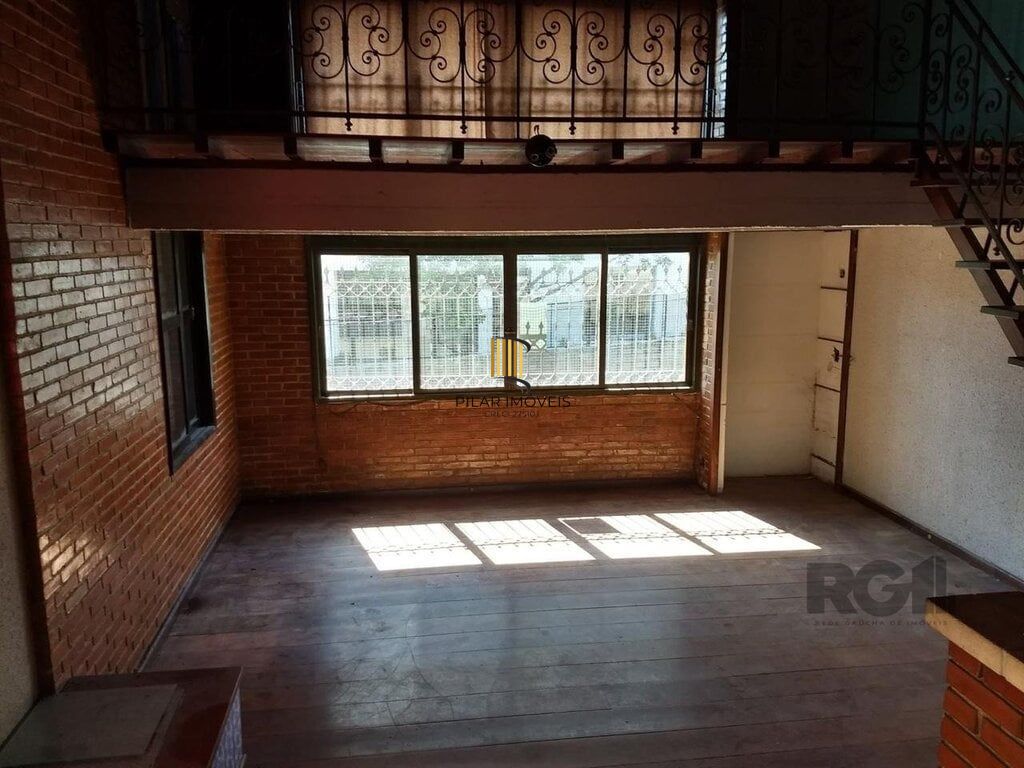 Casa 3 dormitórios no bairro Santa Tereza