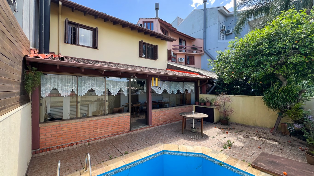 Casa de Condomínio 3 dormitórios no bairro Nonoai