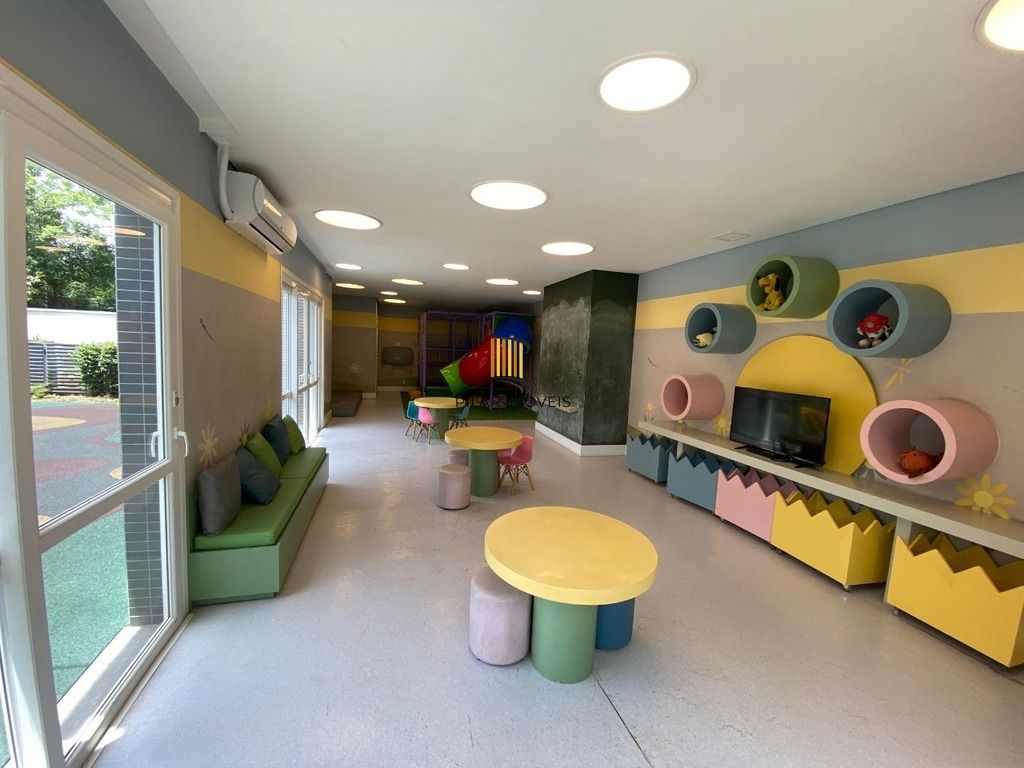 Apartamento 2 dormitórios no bairro Navegantes