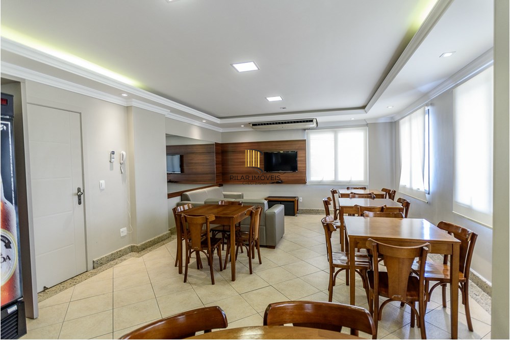 Apartamento 3 dormitórios no bairro Mont Serrat