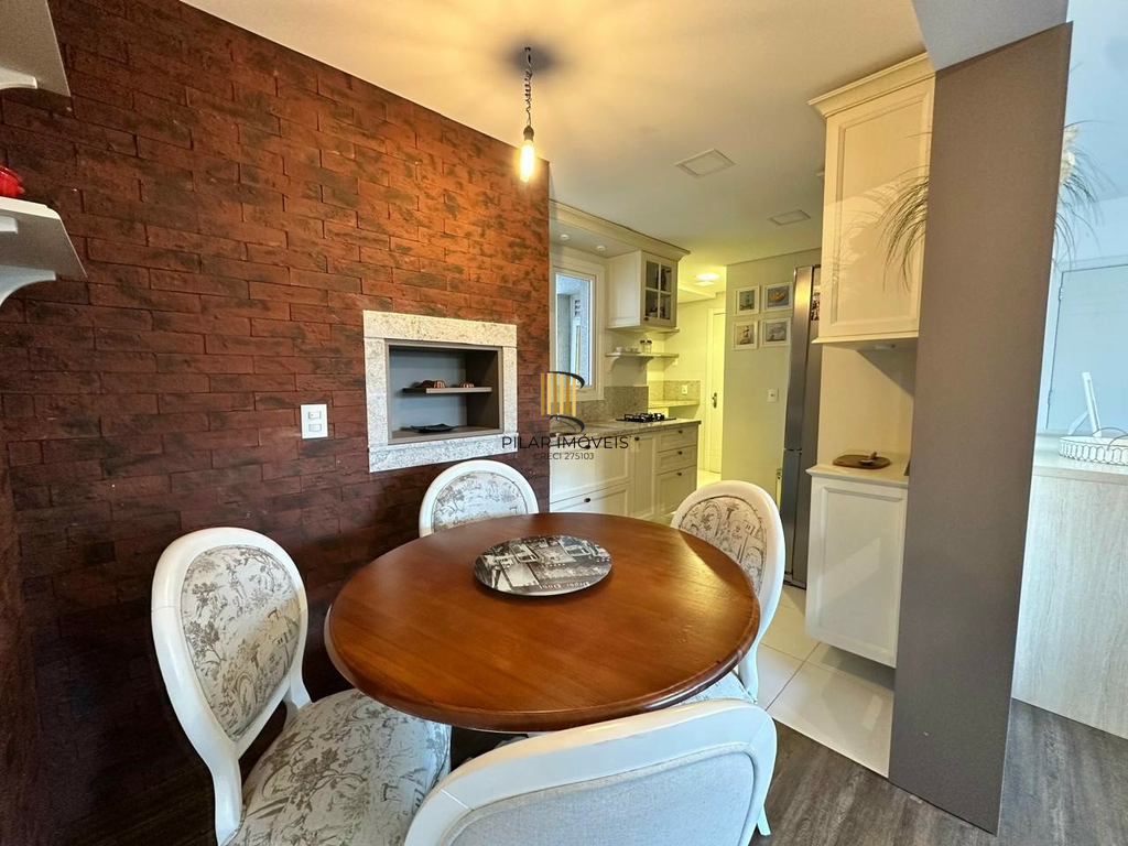 Apartamento 3 dormitórios no bairro Menino Deus