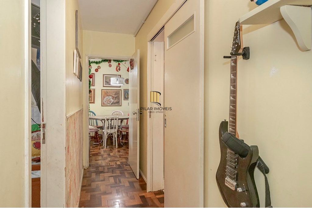 Apartamento 4 dormitórios no bairro Menino Deus