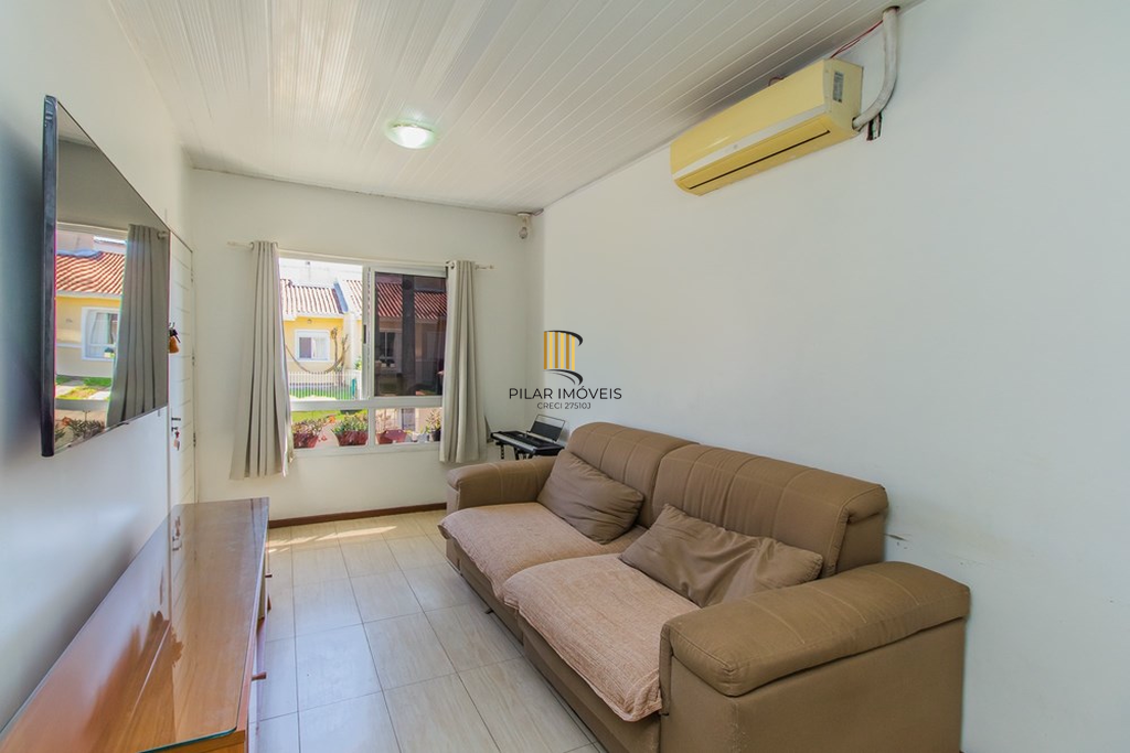 Casa de Condomínio 3 dormitórios no bairro Olaria